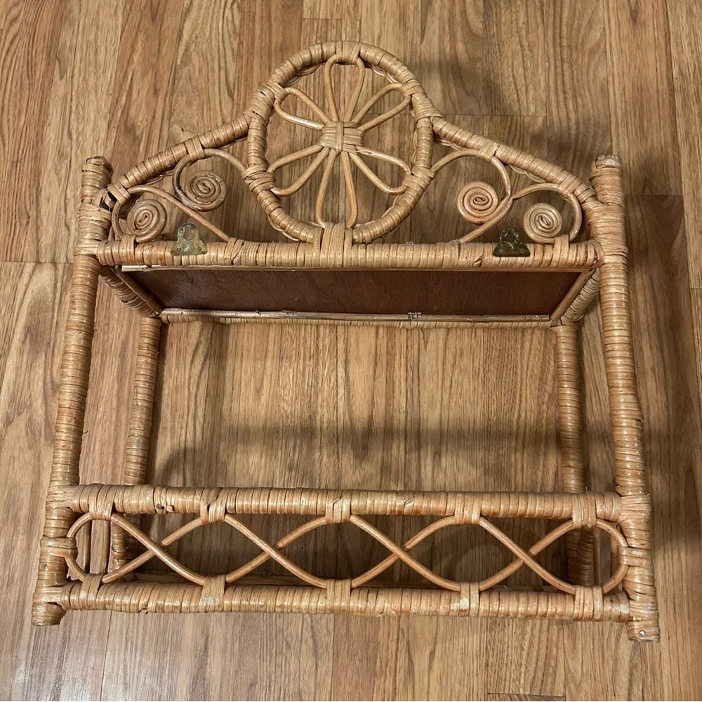 ‼️Rattan / Wicker Hanging Wall Shelf‼️